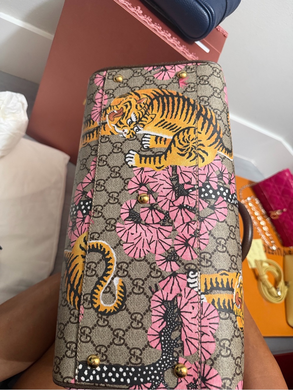 Limited Edition Gucci Supreme Bengal medium monogram BNNB❌❌SOLD❌❌ - Picture 13 of 16